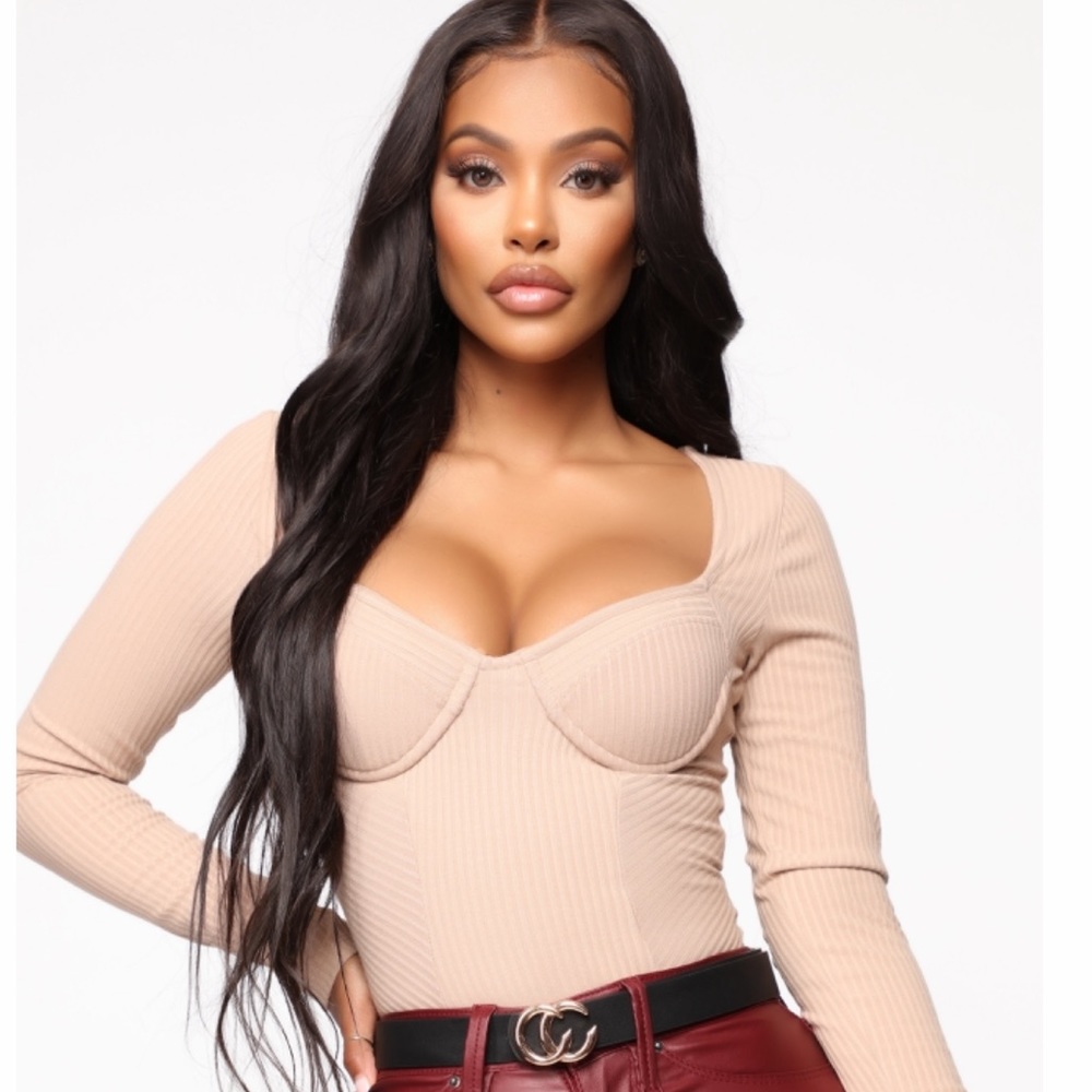 Bodysuit with padded cups